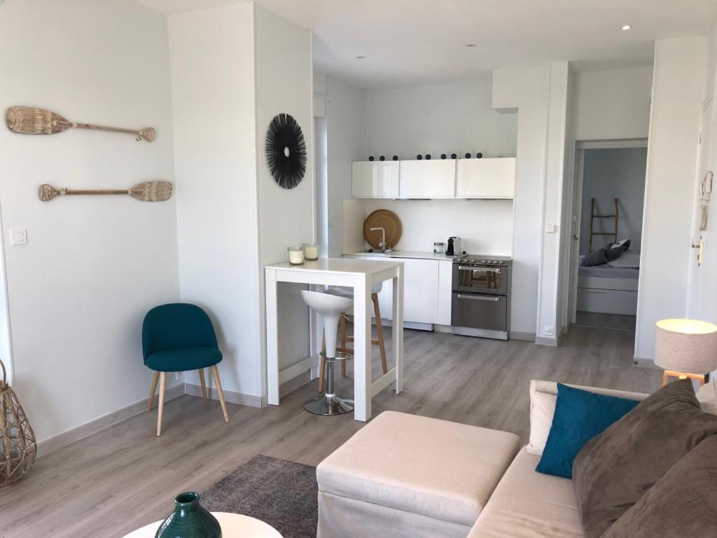 Appartement Avec Vue Mer A Pontaillac Royan Exterior photo